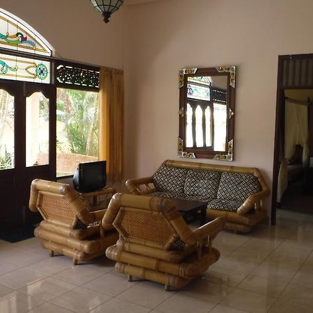 מלון נוסא דואה Ombak Putih Bungalows מראה חיצוני תמונה