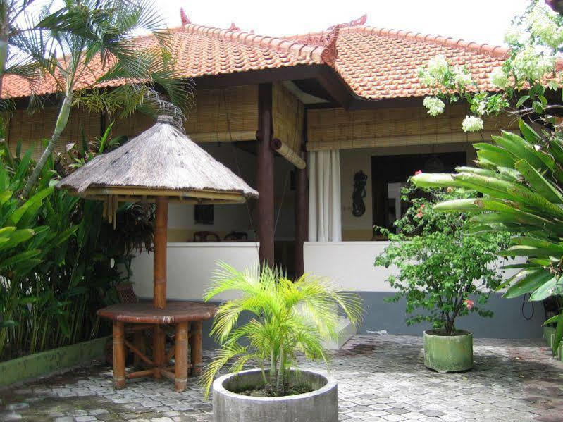 מלון נוסא דואה Ombak Putih Bungalows מראה חיצוני תמונה