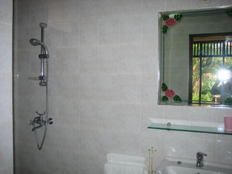 מלון נוסא דואה Ombak Putih Bungalows מראה חיצוני תמונה